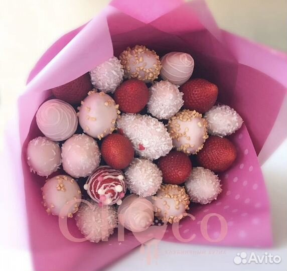 Подарок на любой праздник.клубника в шоколаде