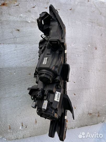 Фара передняя правая на mitsubishi outlander3