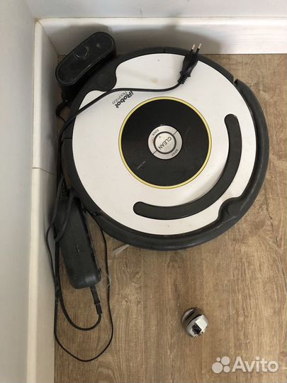 Робот пылесос iRobot