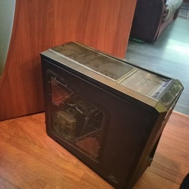 PC I3-10100f r9 270OC 2Gb D5