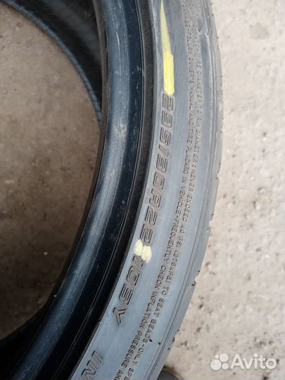 Falken Azenis FK-510 295/30 R22 103Y