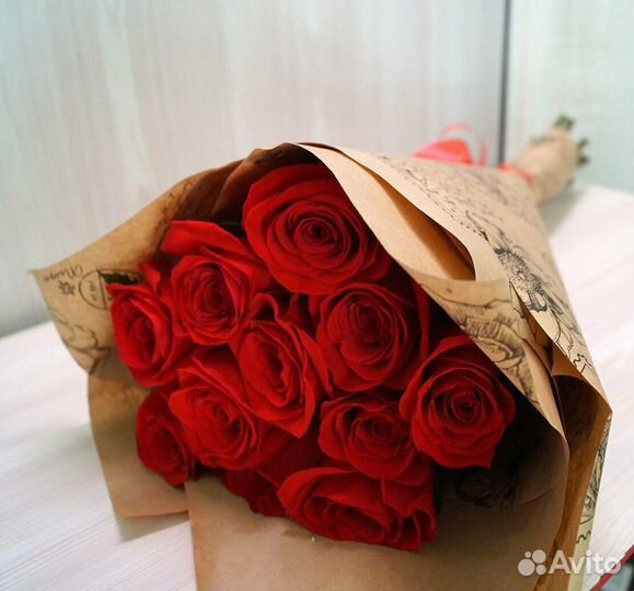 Доставка букетов. Эквадорские красные розы