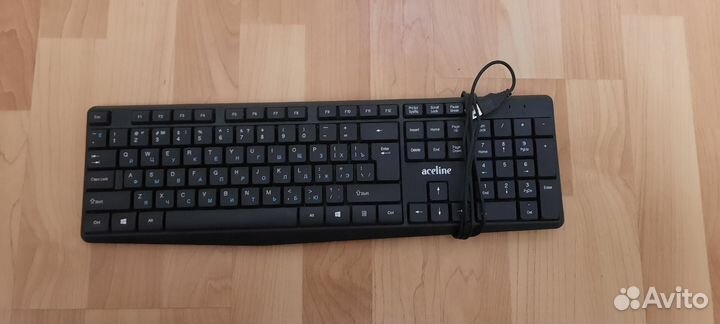 Механическая клавиатура, проводная