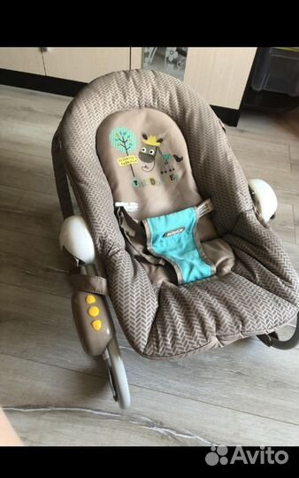 Шезлонг детский