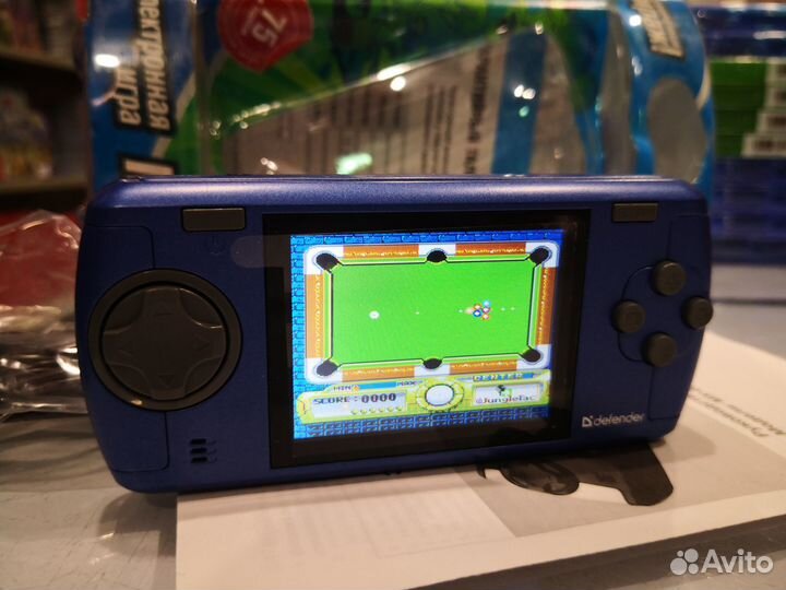 Портативная игровая приставка 8 bit Defender MX-08