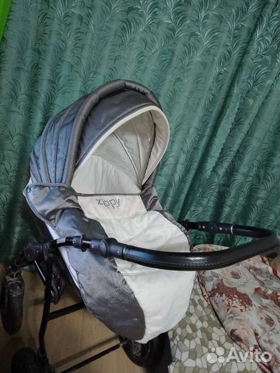 Коляска zippy 3 в 1