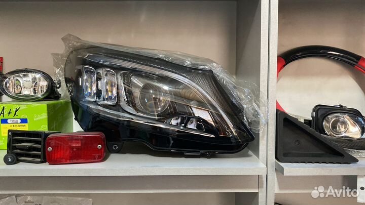 Фары передние на Mercedes W205 С-класс