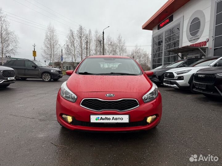 Kia Ceed 1.6 AT, 2015, 156 272 км