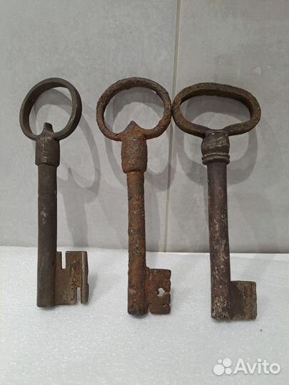 Ключ амбарный