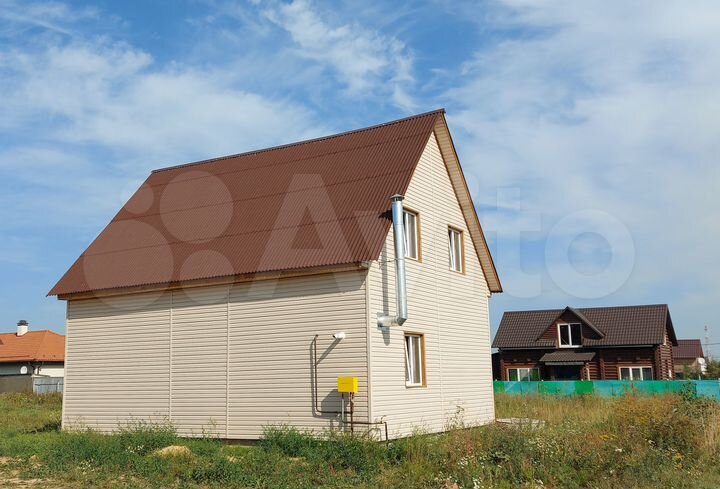 Дом 115 м² на участке 5 сот.