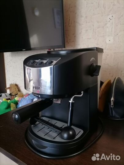 Кофеварка рожковая Mystery 5120