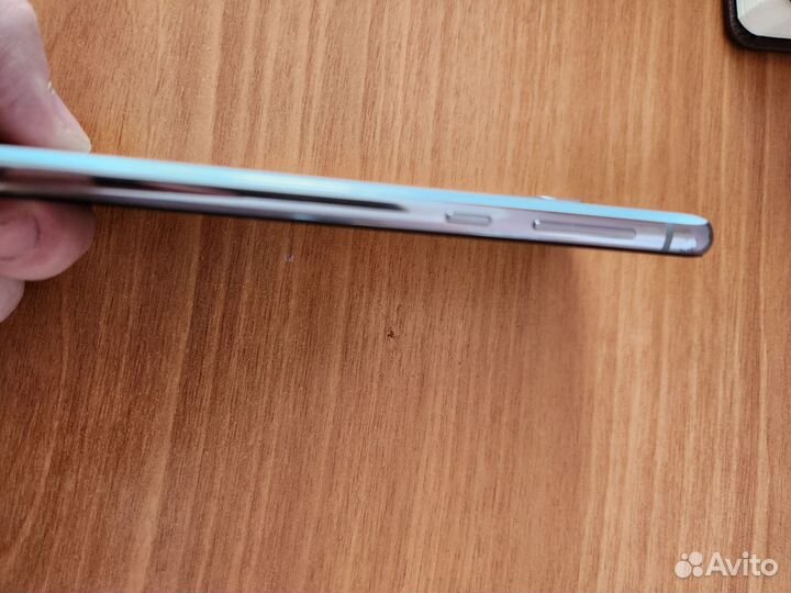 Samsung Galaxy S10e, 6/128 ГБ