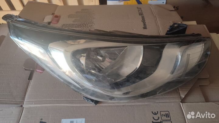Фары на hyundai solaris 2014