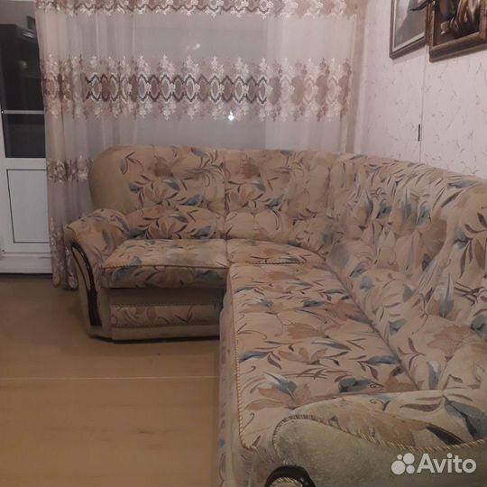 Угловой диван