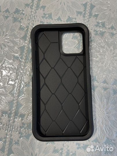 Чехол для iPhone 12