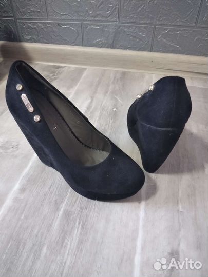 Туфли женские 37 размер