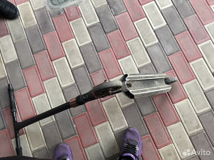 Трюковой самокат