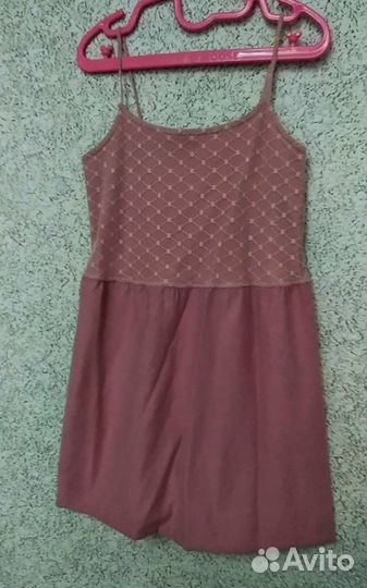 Платье праздничное