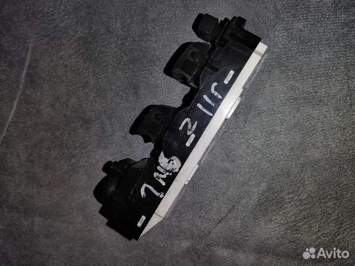 Блок управл. стеклоп. Mazda 6 GH 12