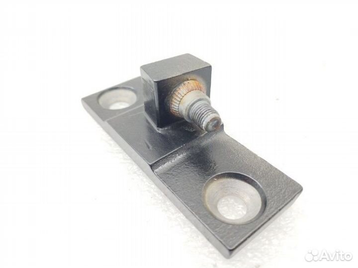 Петля двери передняя левая Bmw 5-Series E60 2.5