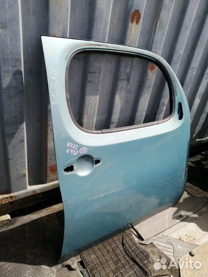Дверь передняя правая Nissan Cube Z12