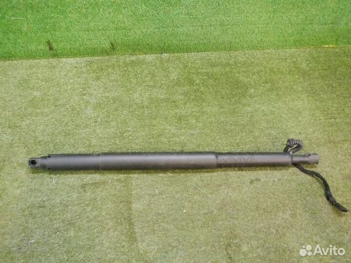 Амортизатор крышки багажника левый BMW 6er G32 (20