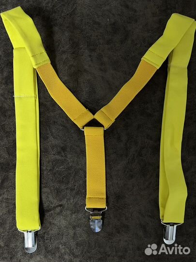 Бабочка с подтяжками