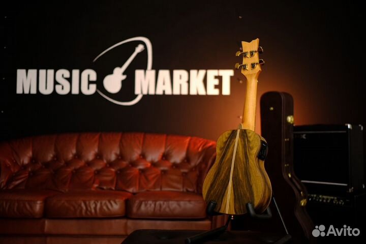 Укулеле сопрано c подключением (Комплект)