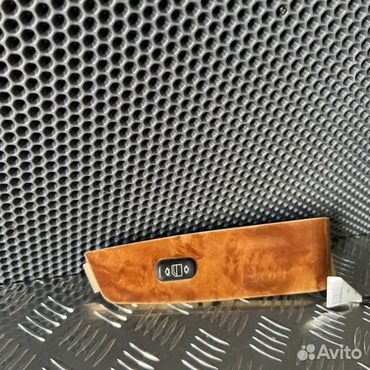 Блок управления стеклоподъемниками Mercedes-Benz S