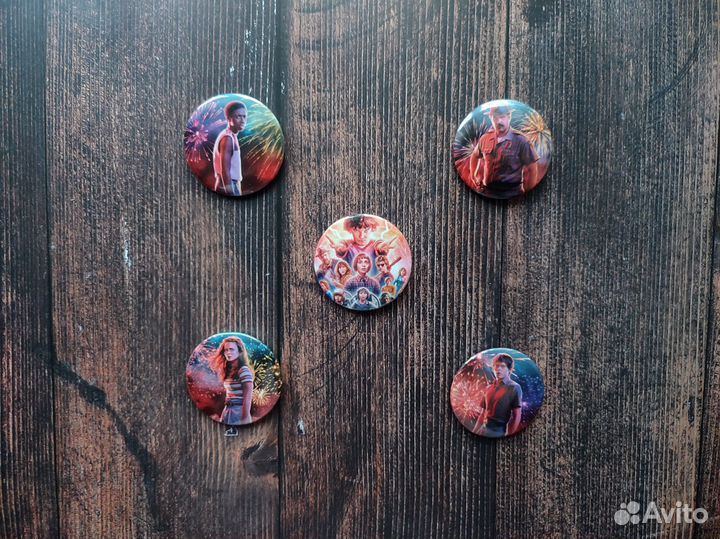 Значки Очень странные дела (Stranger Things)