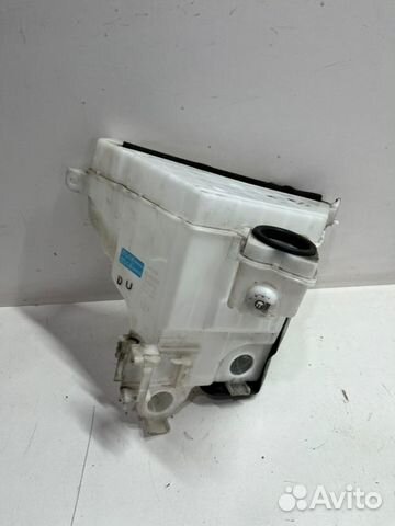 Бачок омывателя Toyota Land Cruiser prado 150