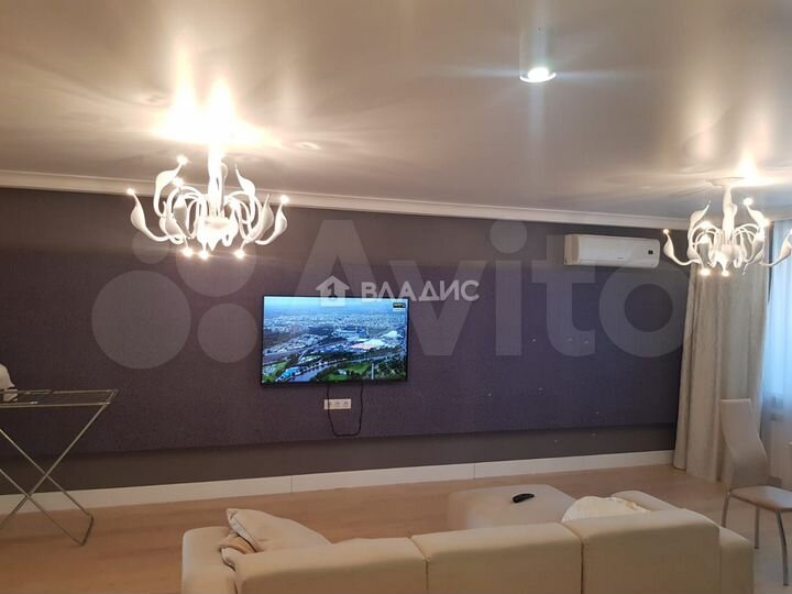 3-к. квартира, 83 м², 10/12 эт.