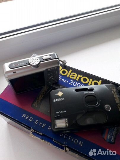 Polaroid 35mm 2000ff