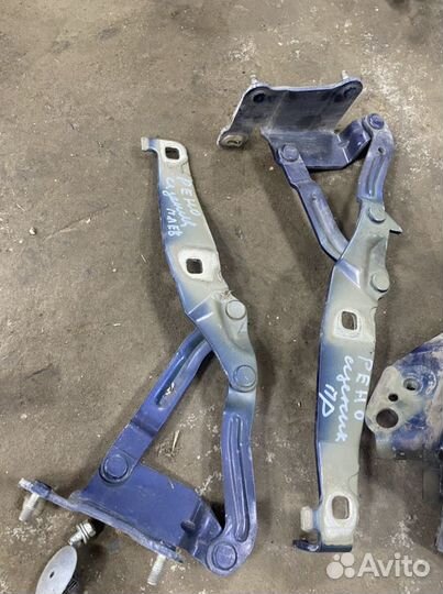 Renault scenic 2 петли капота