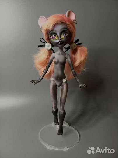 Монстр Хай ооак Мауседес Кинг летучая мышка