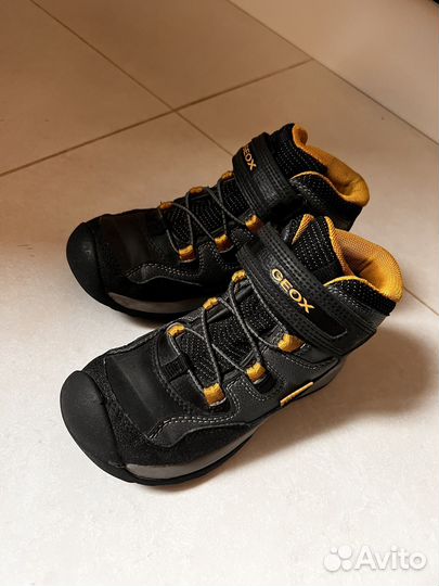 Ботинки Geox, размер 32