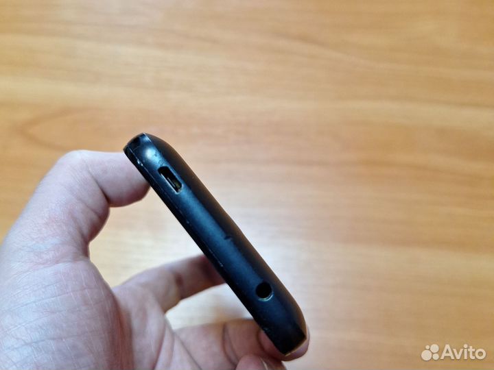Lenovo A2010, 8 ГБ