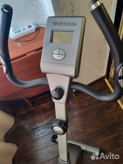 Велотренажер torneo