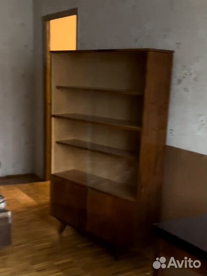 Книжный шкаф Болгария