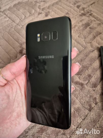 Samsung Galaxy S8, 4/64 ГБ