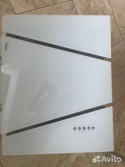 Вытяжка для кухни 60 см