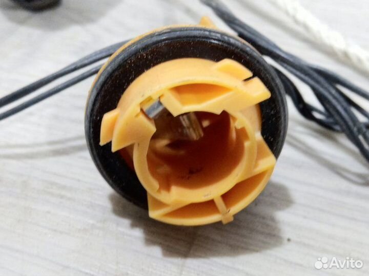 Проводка фонаря задняя левая Nissan Tiida хетчбэк