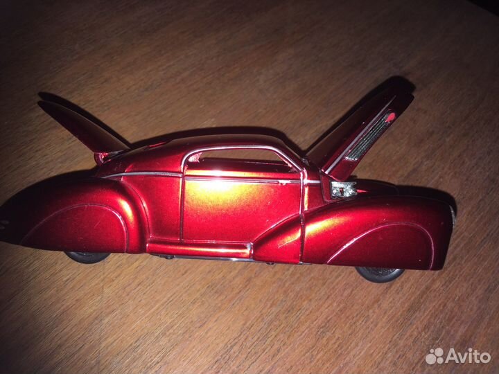 Модель 1:43 lincoln zephyr