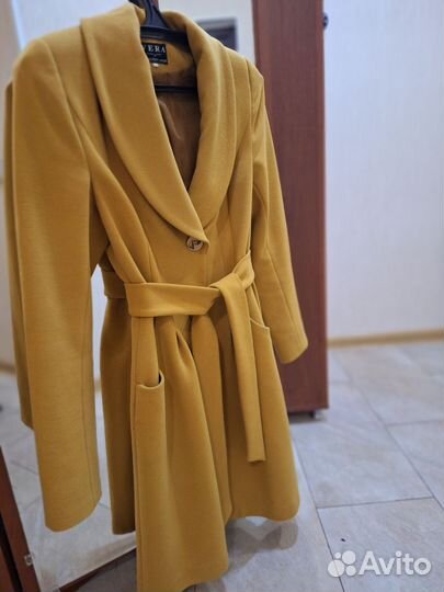 Пальто женское демисезонное 42 44