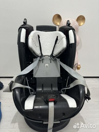 Автомобильное кресло maxi cosi tobi