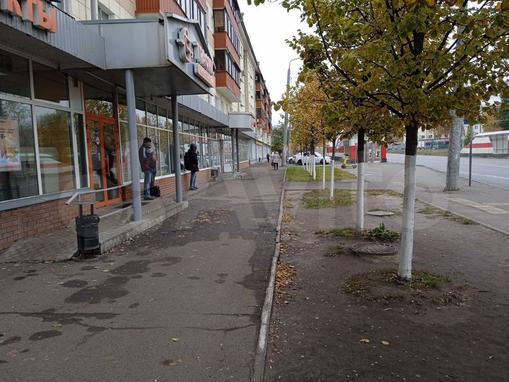 Аренда Декабристов, 184, площади от 13.4м2-70.9м2