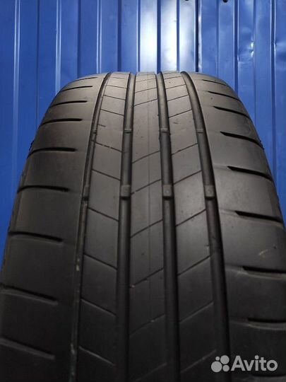 Bridgestone Turanza T005 205/60 R16