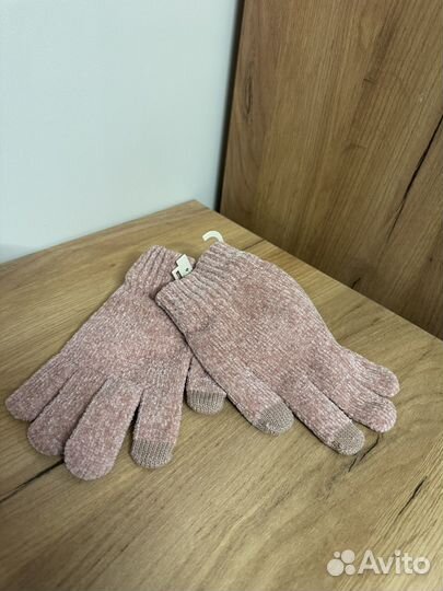 Перчатки женские новые