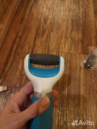 Пилка электрическая Scholl новая + 2 насадки