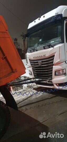 Грузовой эвакуатор буксировка на жесткой сцепке